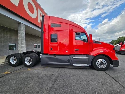 2022 Kenworth T680 in Mableton, GA — photo 5