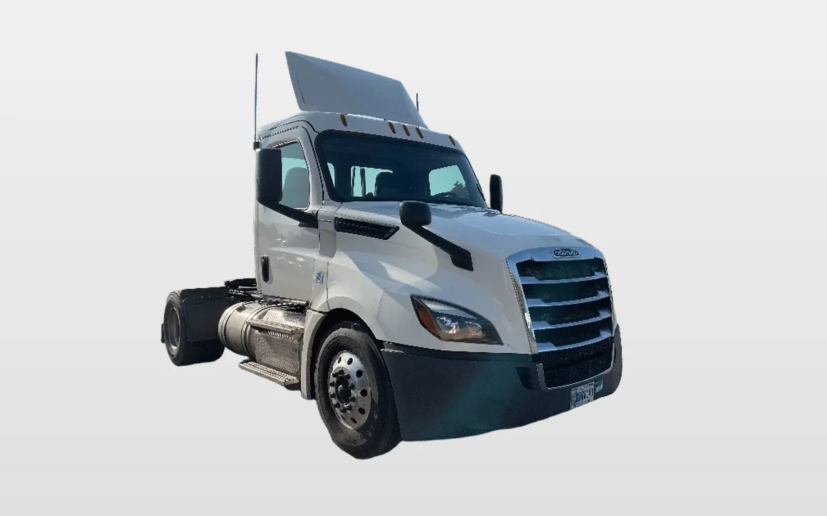 2019 Freightliner - image 1