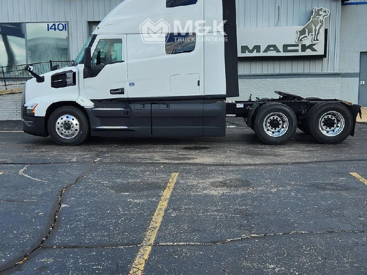 2026 Mack Pioneer in Flint, MI