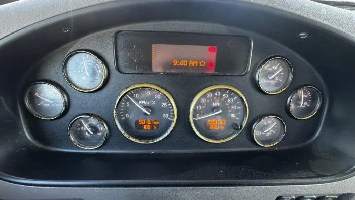 2019 Peterbilt — photo 17