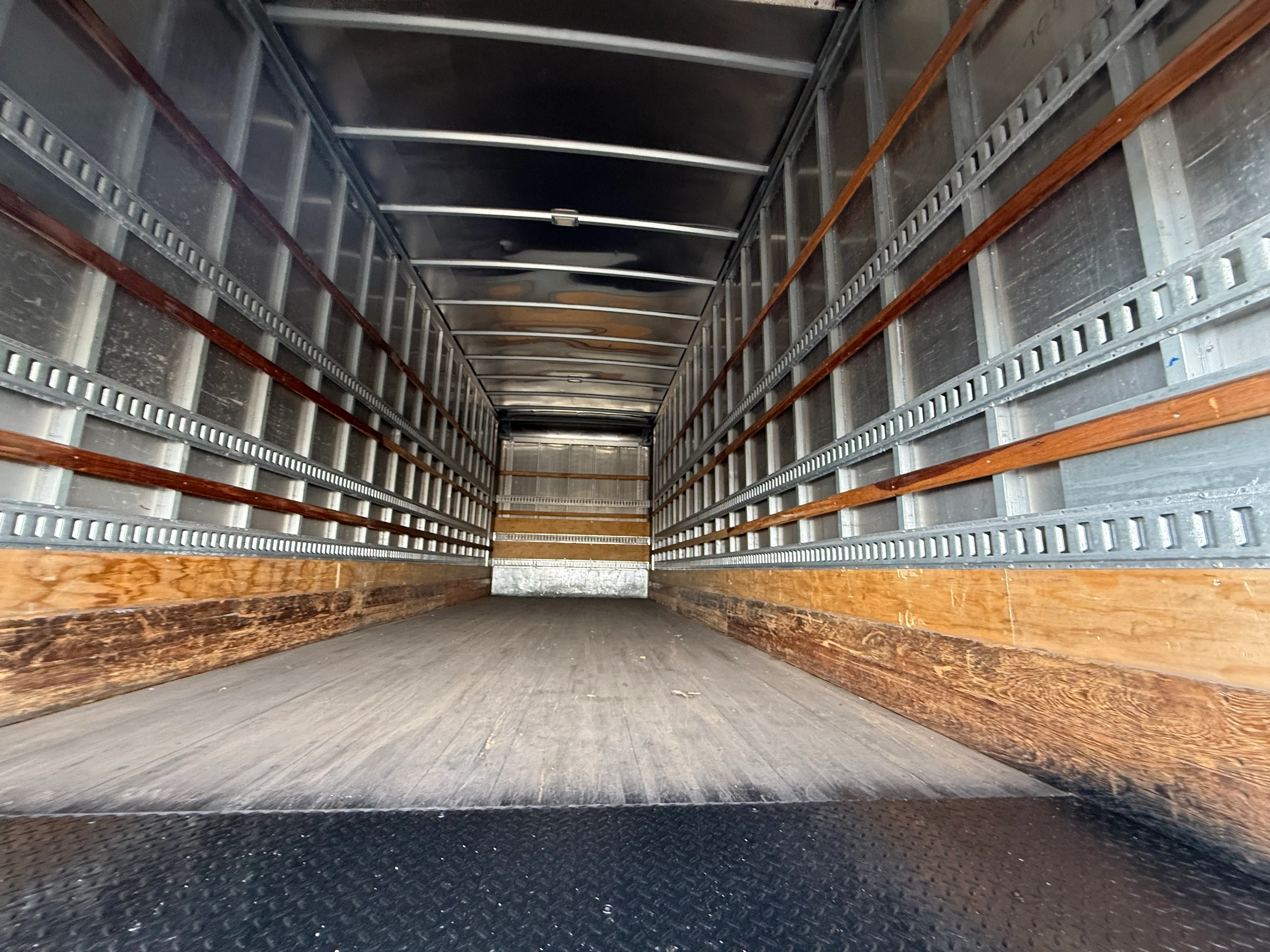 2020 Freightliner M2 106 - image 13