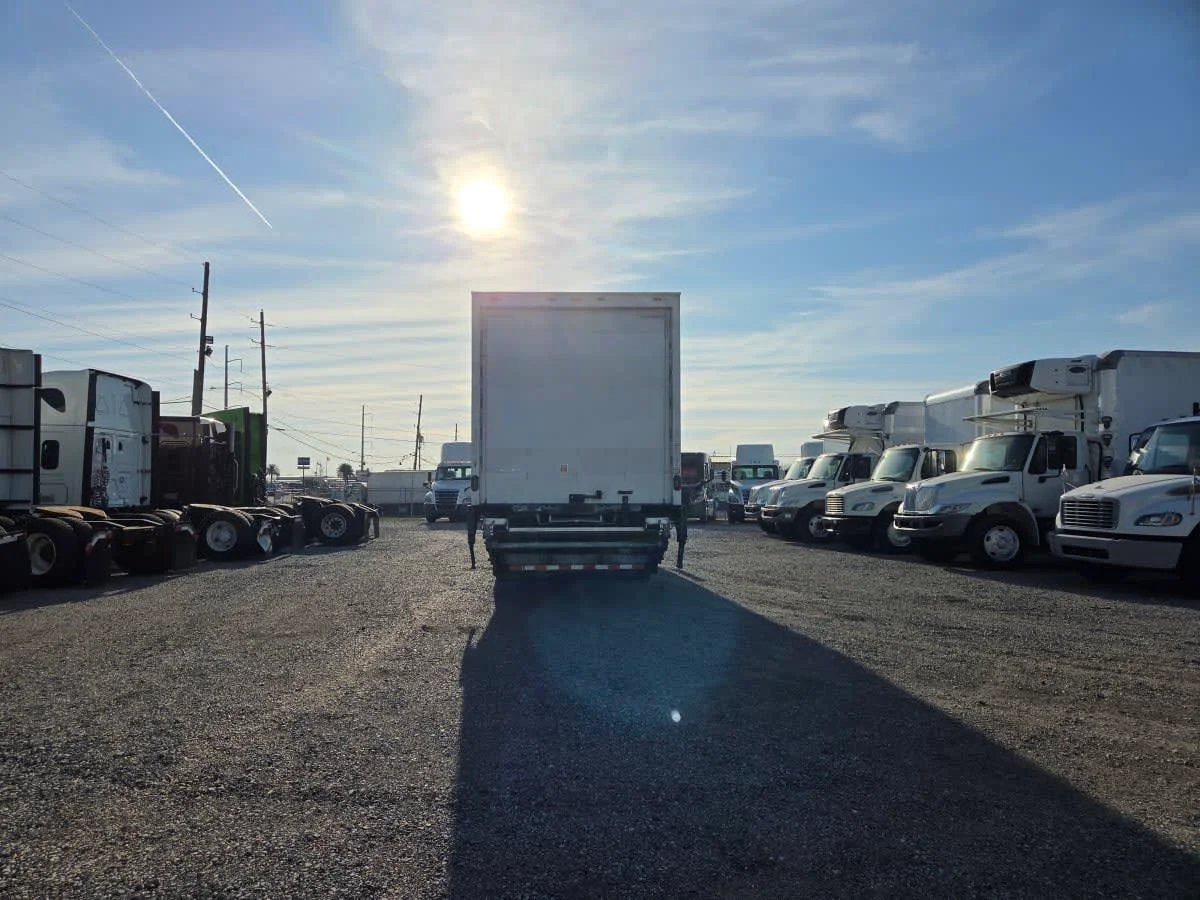 2016 Freightliner M2 106 in St. Rose, LA — photo 5