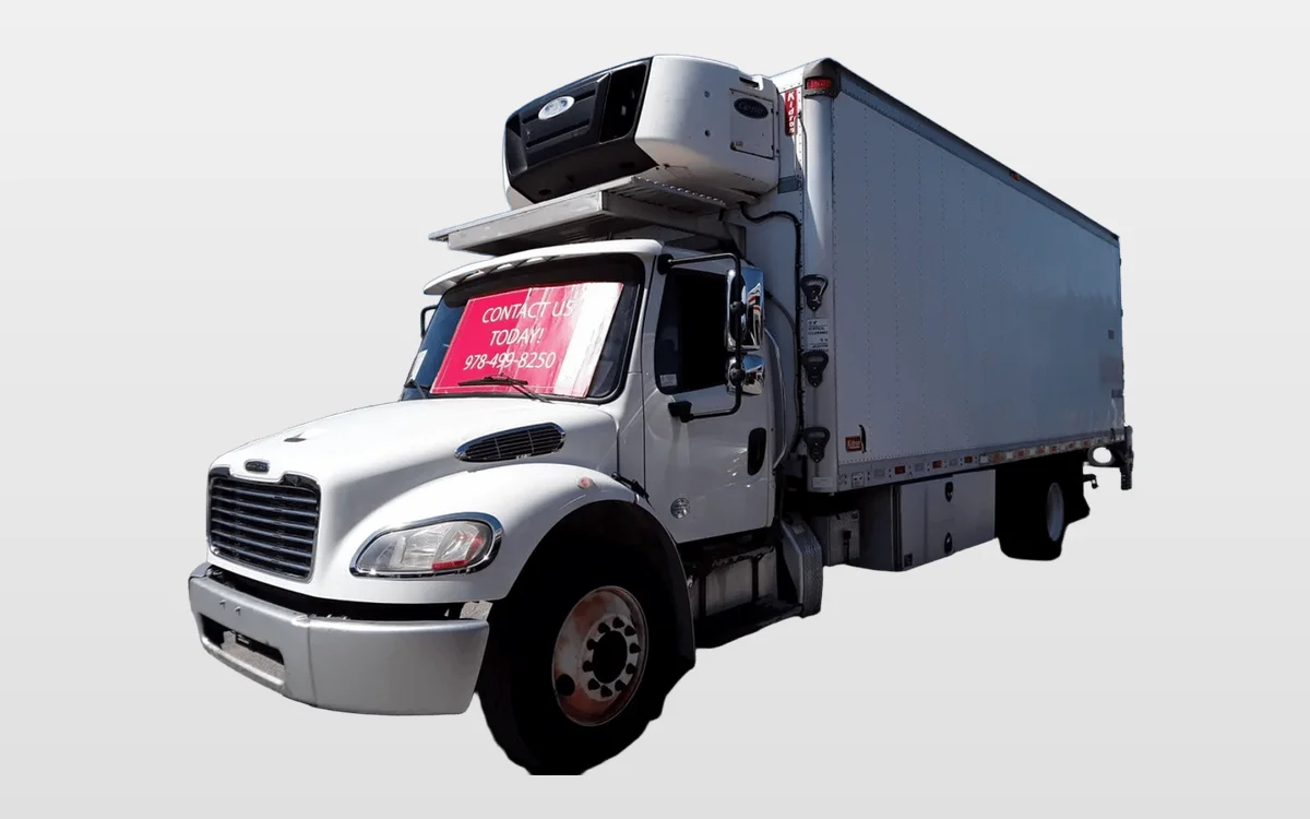 2017 Freightliner M2 106 - image 1