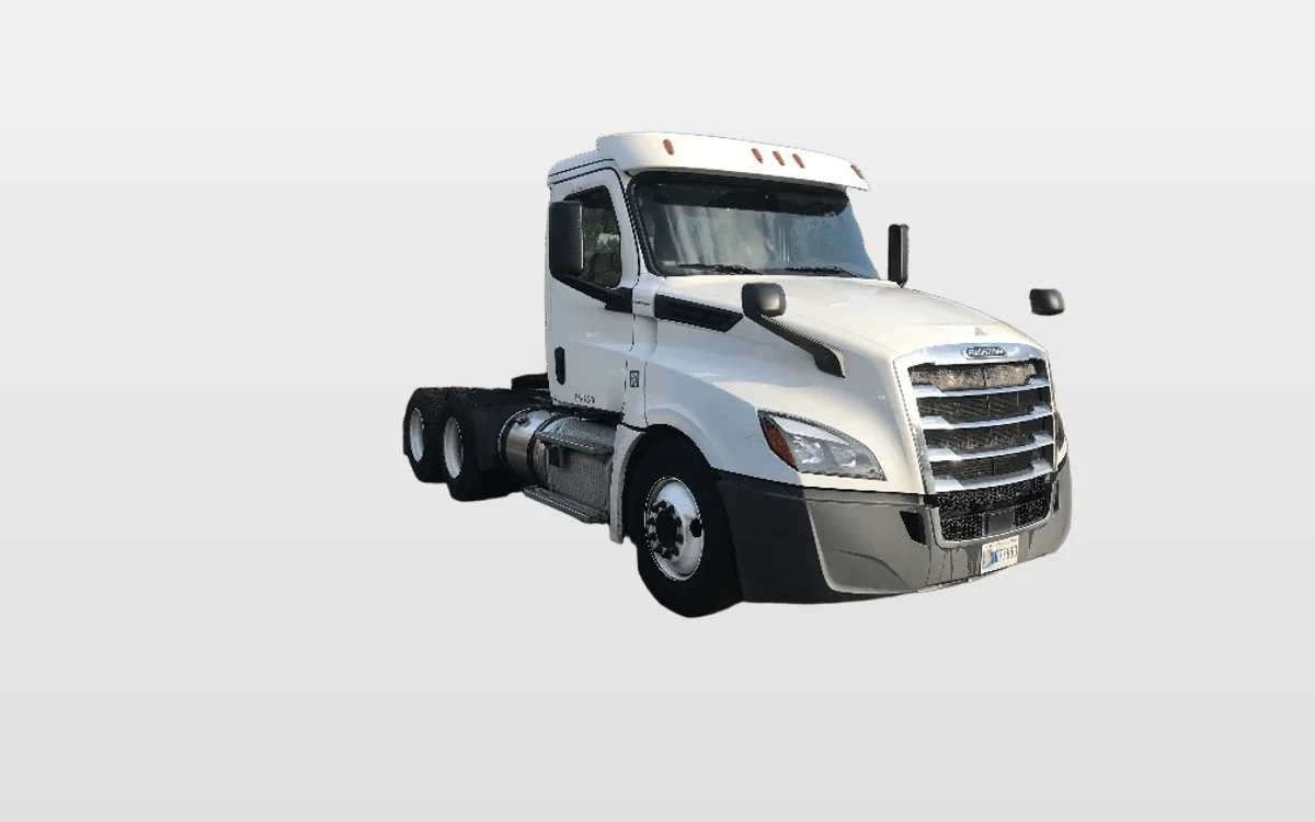 2019 Freightliner - image 1