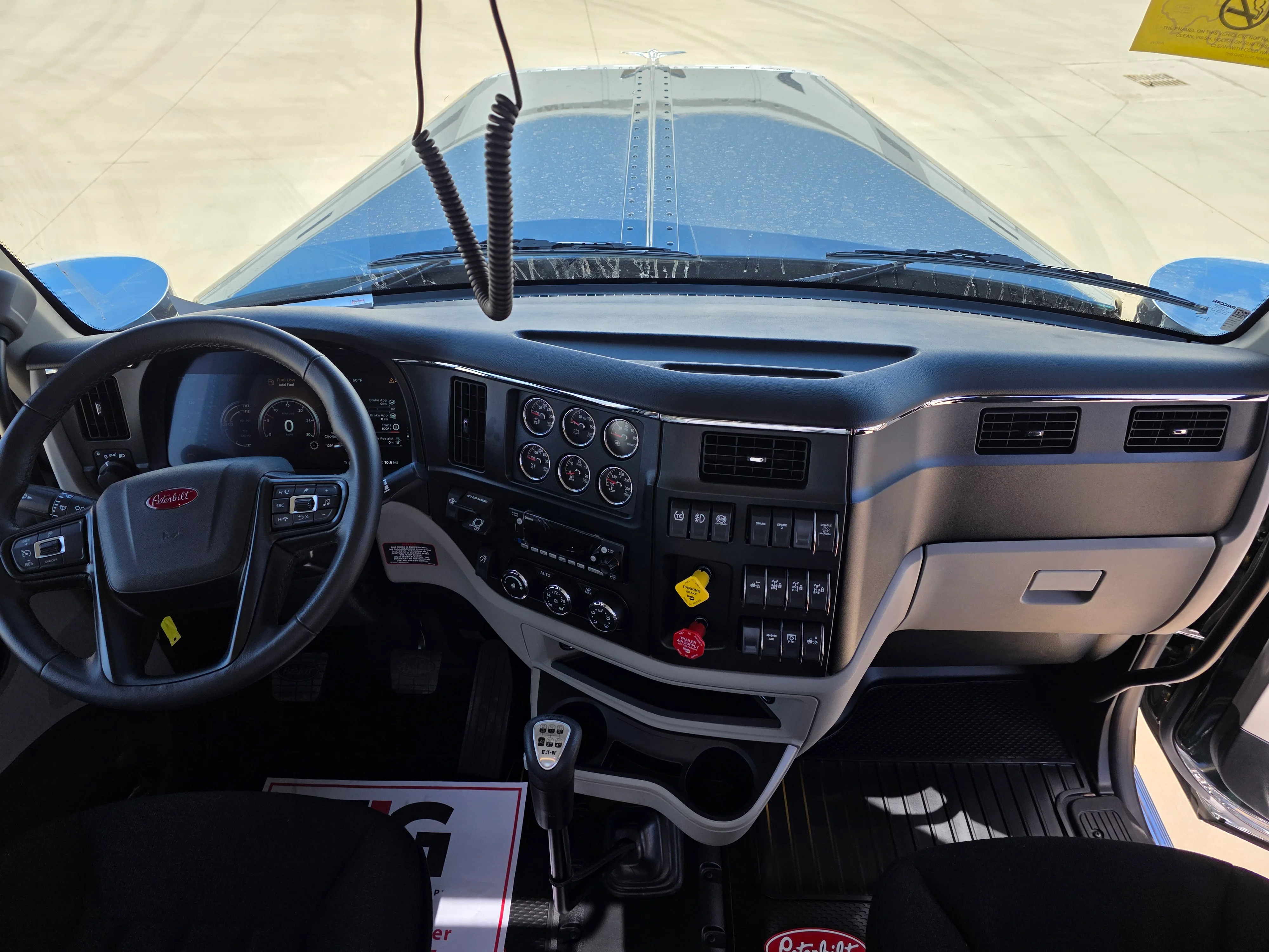 2027 Peterbilt 589 in Louisville, KY — photo 10