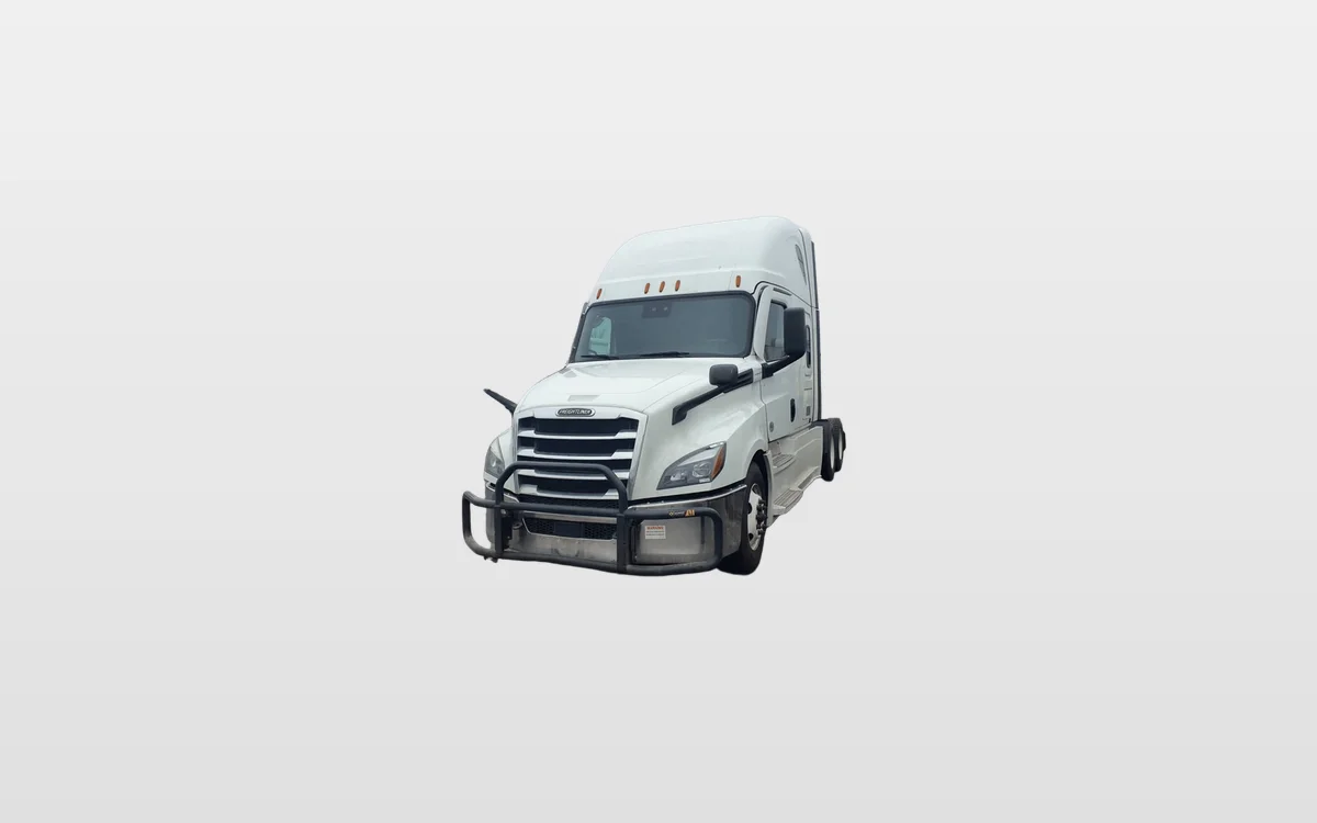 2022 Freightliner Cascadia - image 1