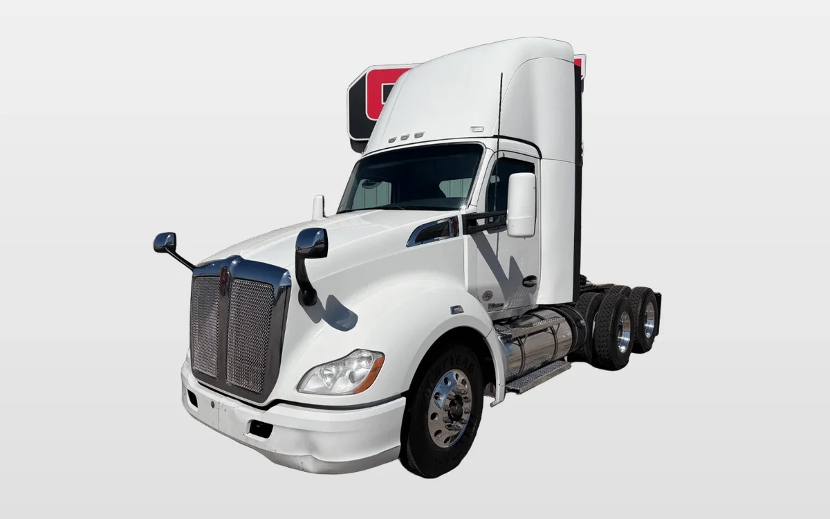 2021 Kenworth T680 - image 1