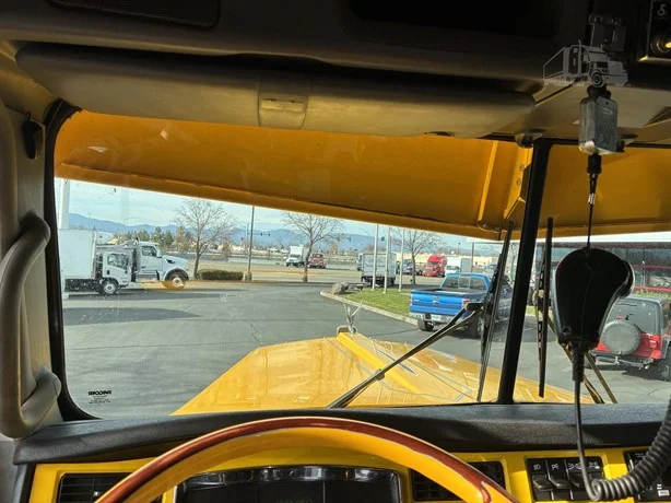 2021 Kenworth W900 - image 15