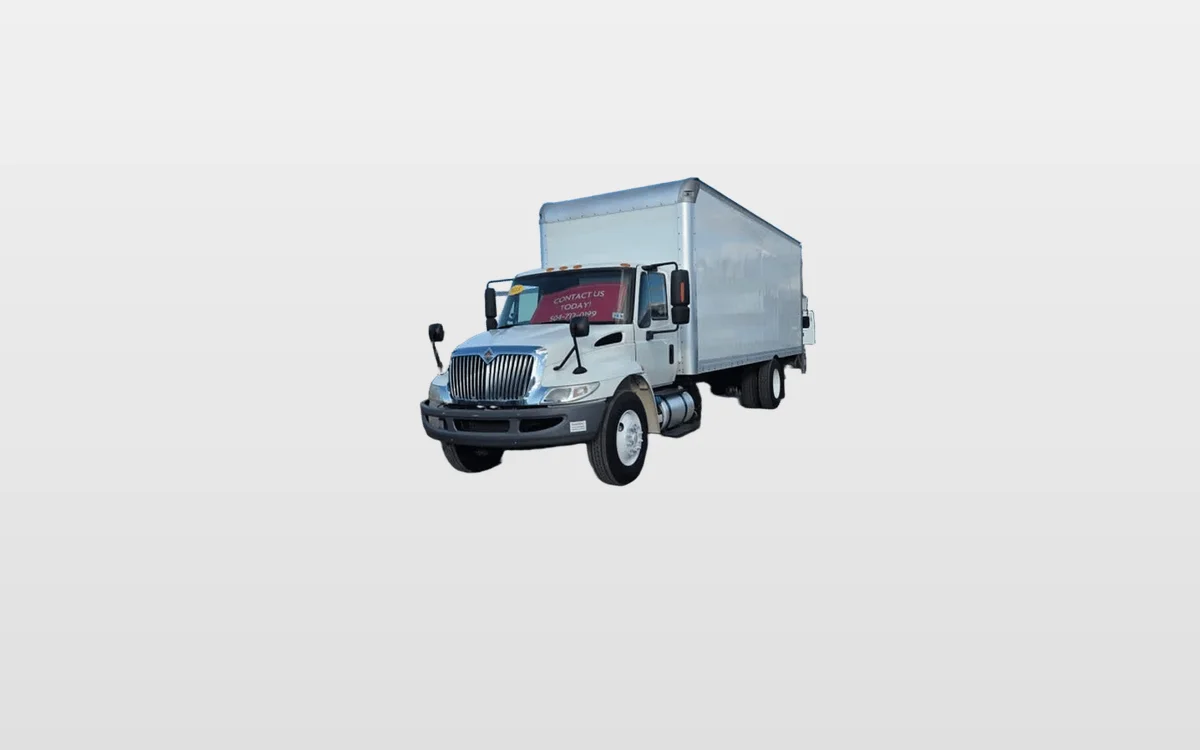 2018 International 4300 - image 1