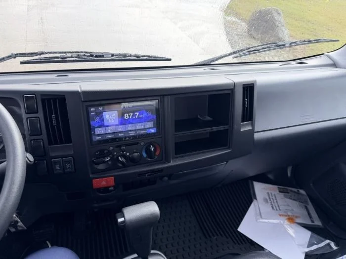 2025 Isuzu NPR - image 25