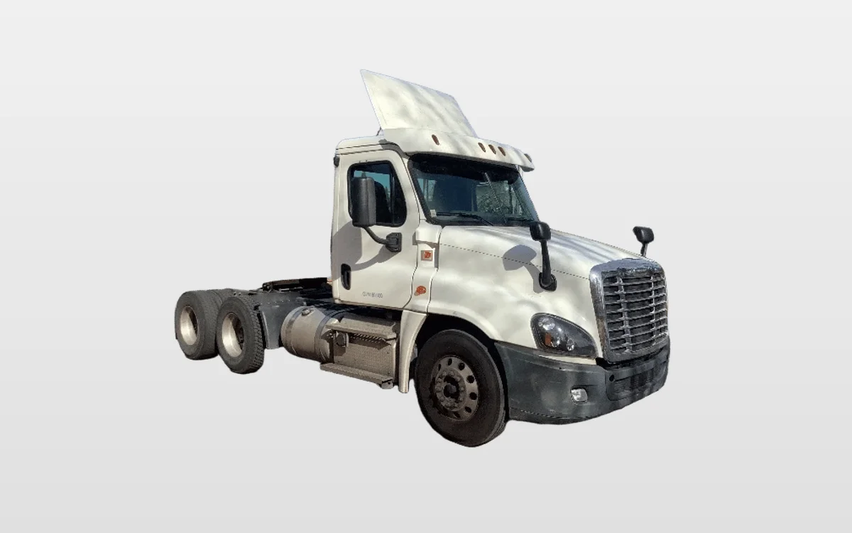 2018 Freightliner - image 1