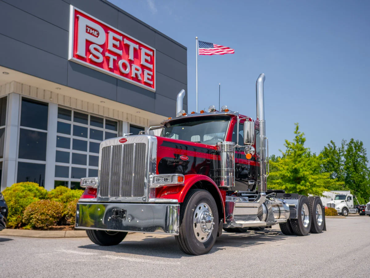 2027 Peterbilt 589 in Duncan, SC
