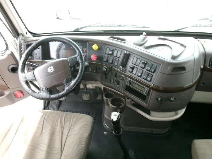 2013 Volvo — photo 13
