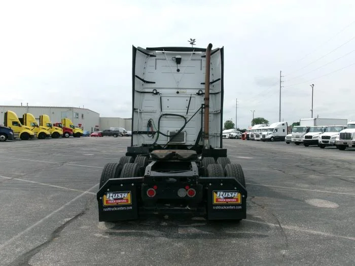 2013 Volvo — photo 5