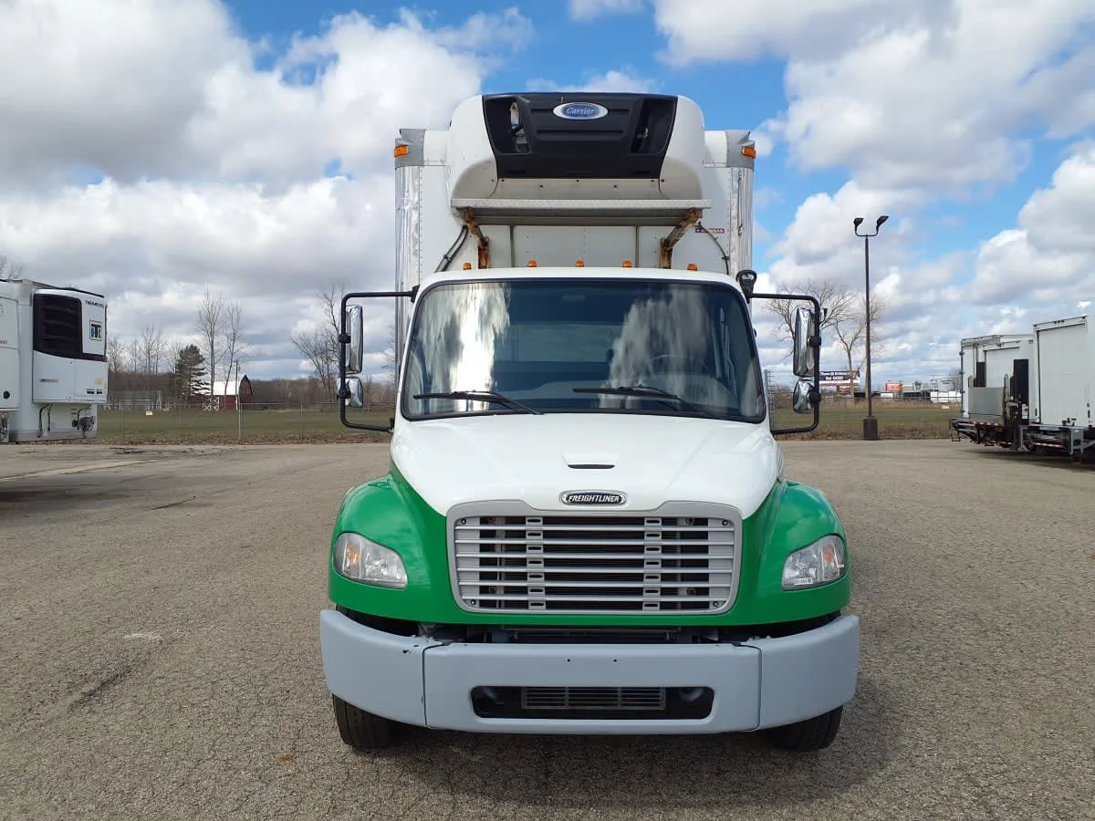 2020 Freightliner M2 106 - image 2
