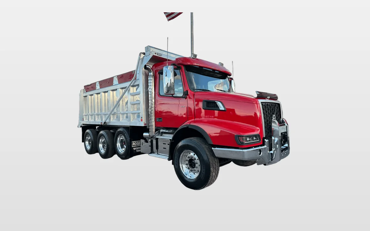 2024 Volvo - image 1