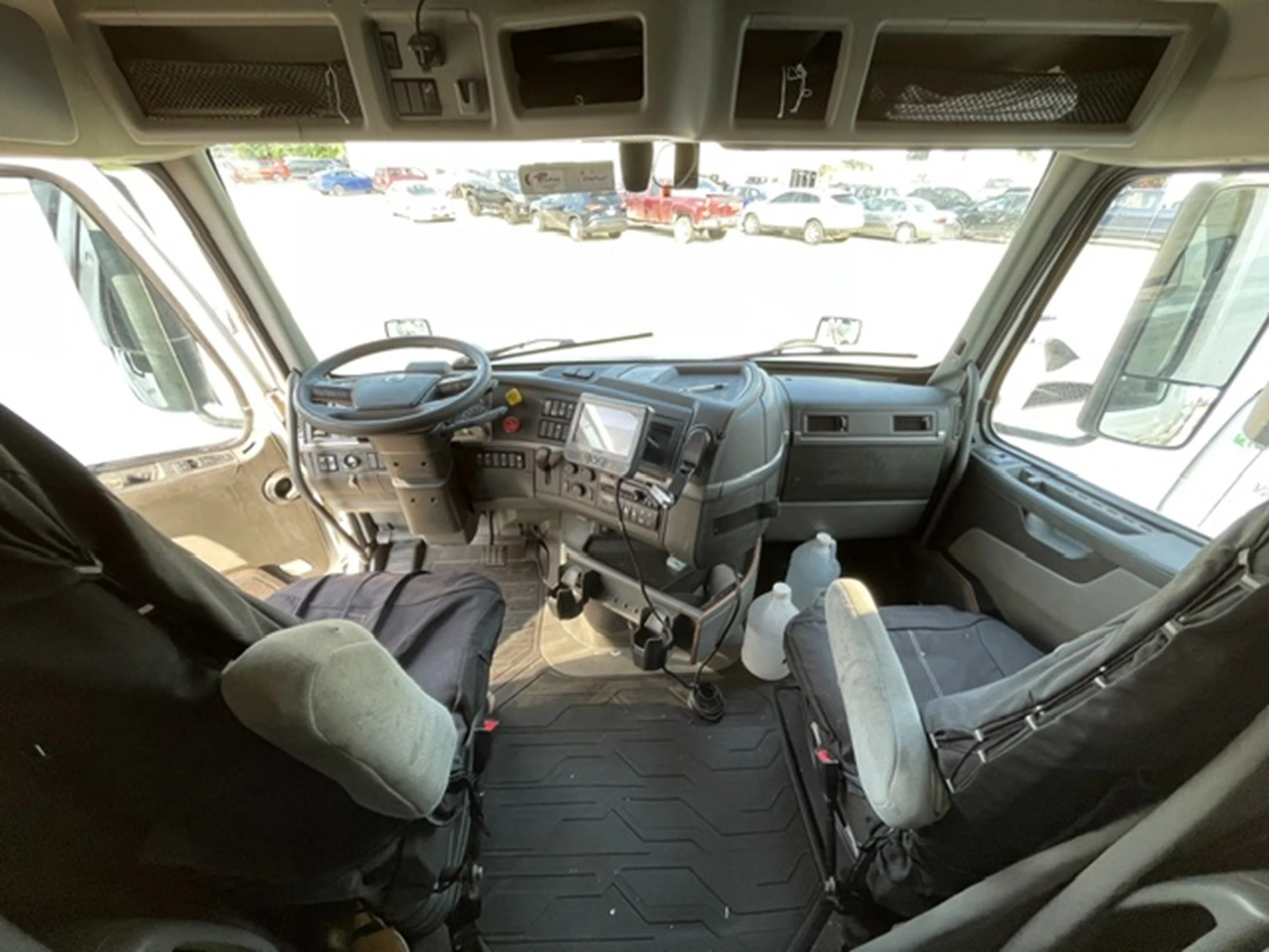 2020 Volvo VNL 760 in Franklin, KY — photo 5