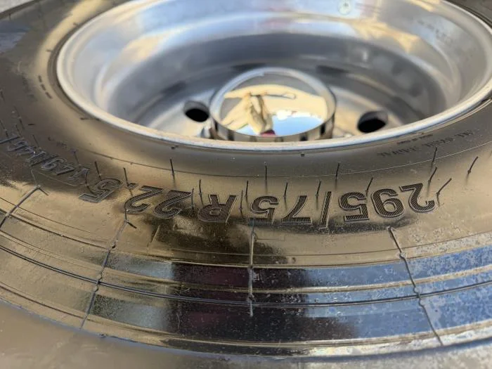 2021 Peterbilt 567 — photo 10