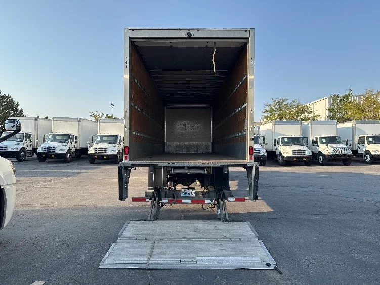 2020 Freightliner eM2 in Salt Lake City, UT — photo 9