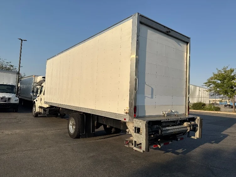 2020 Freightliner eM2 in Salt Lake City, UT — photo 6