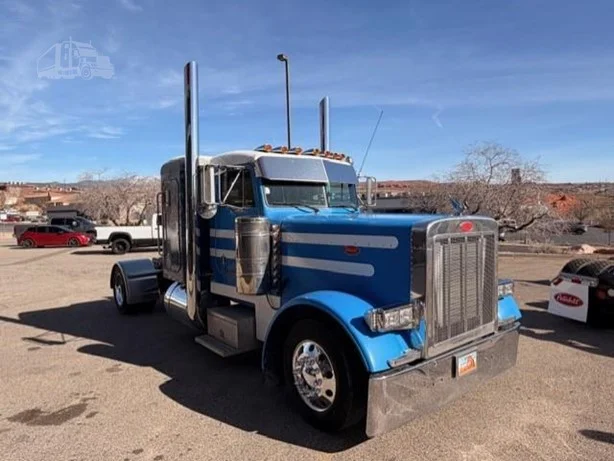 1994 Peterbilt - image 4