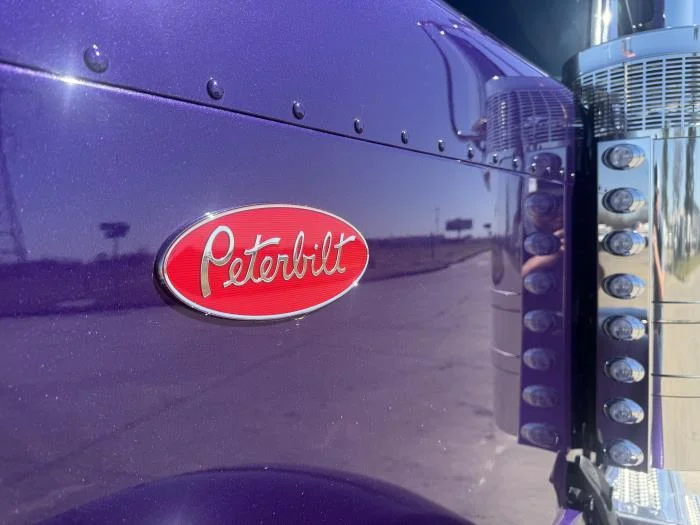 2027 Peterbilt 589 in Oklahoma City, OK — photo 12