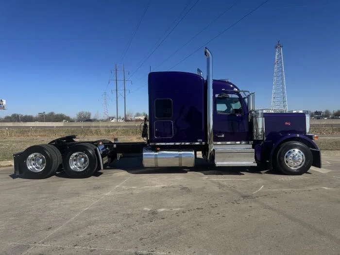 2027 Peterbilt 589 in Oklahoma City, OK — photo 6