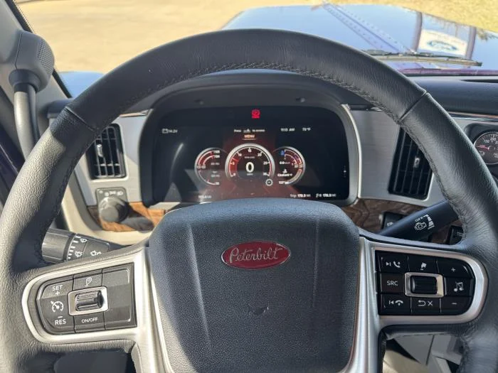 2027 Peterbilt 589 in Oklahoma City, OK — photo 16