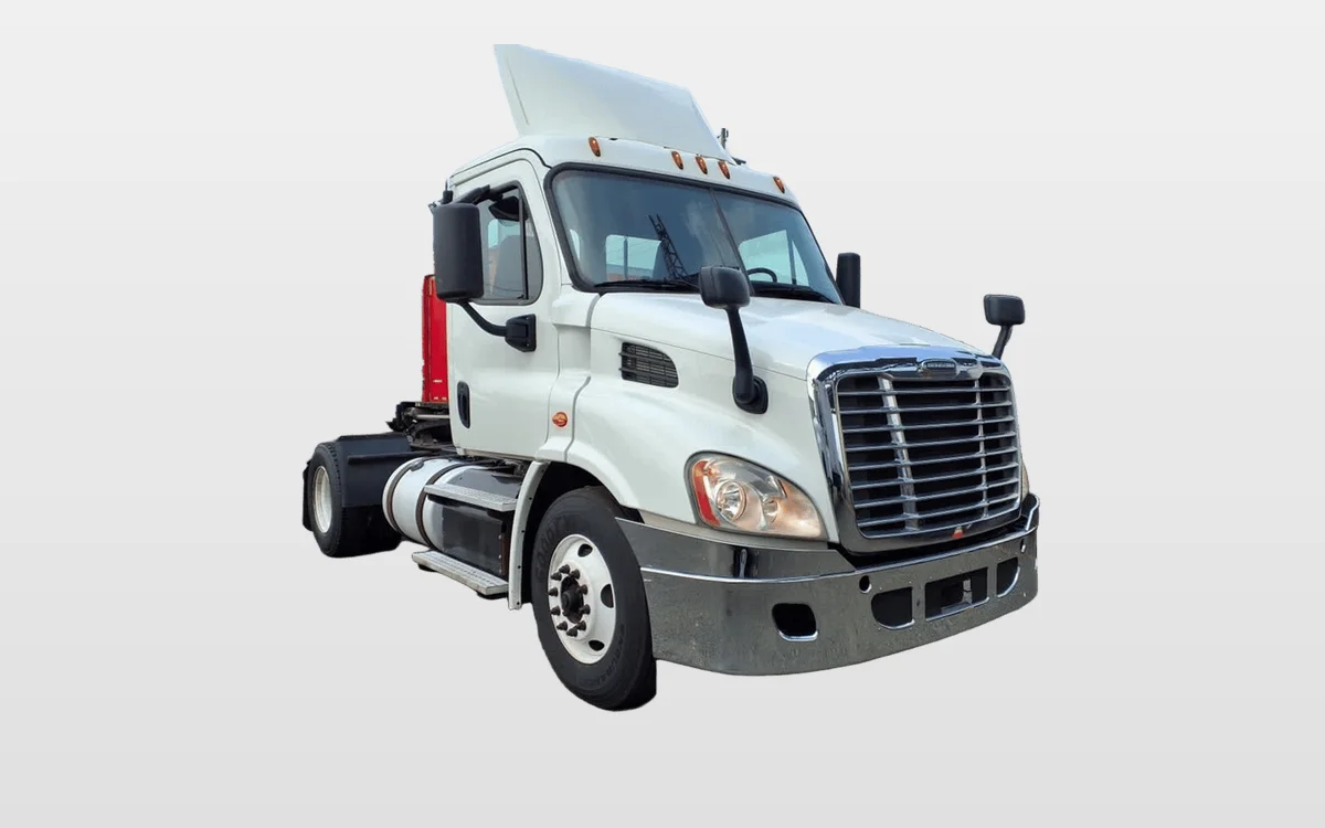 2018 Freightliner - image 1