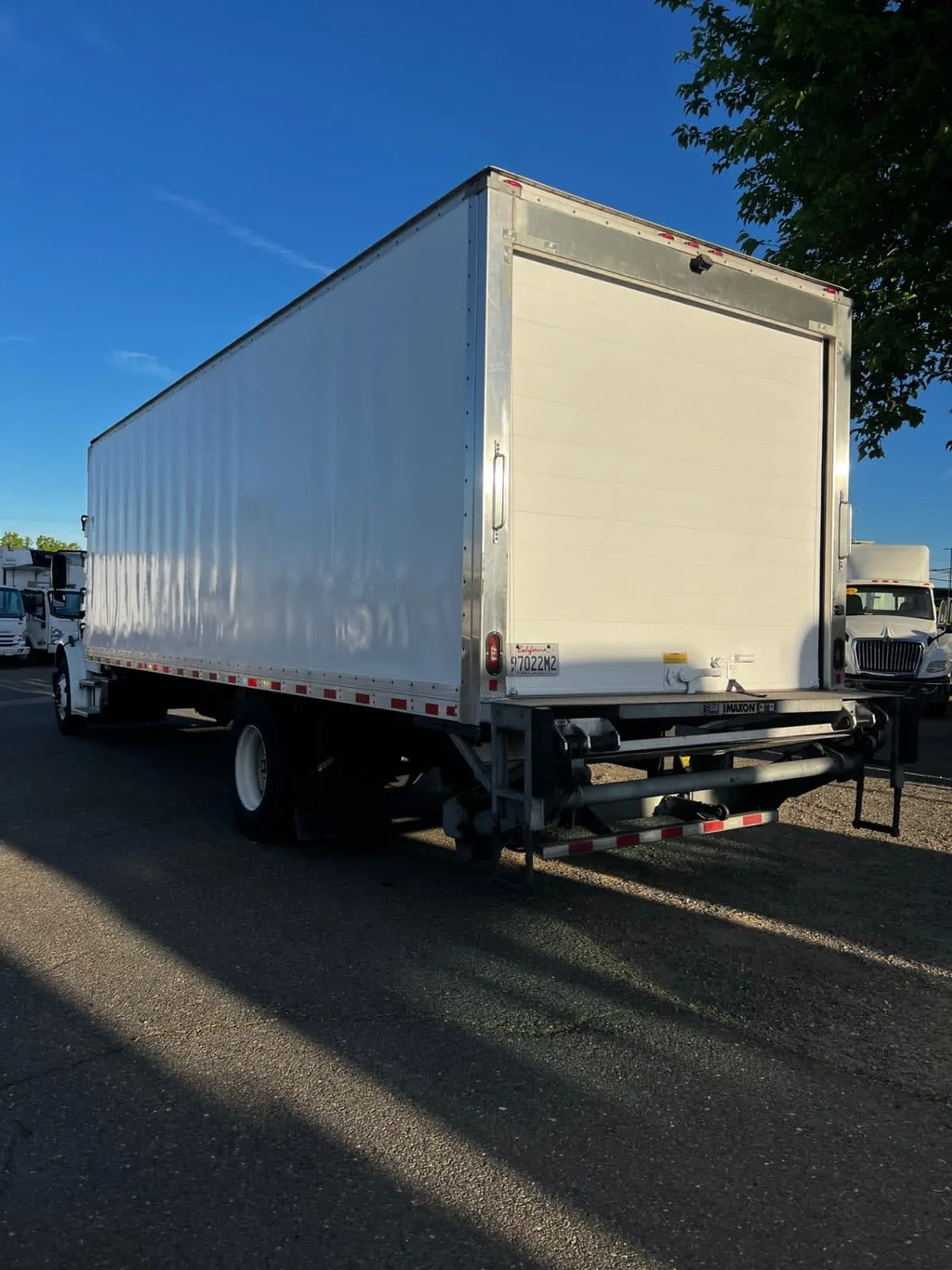 2019 Freightliner M2 106 in West Sacramento, CA — photo 6