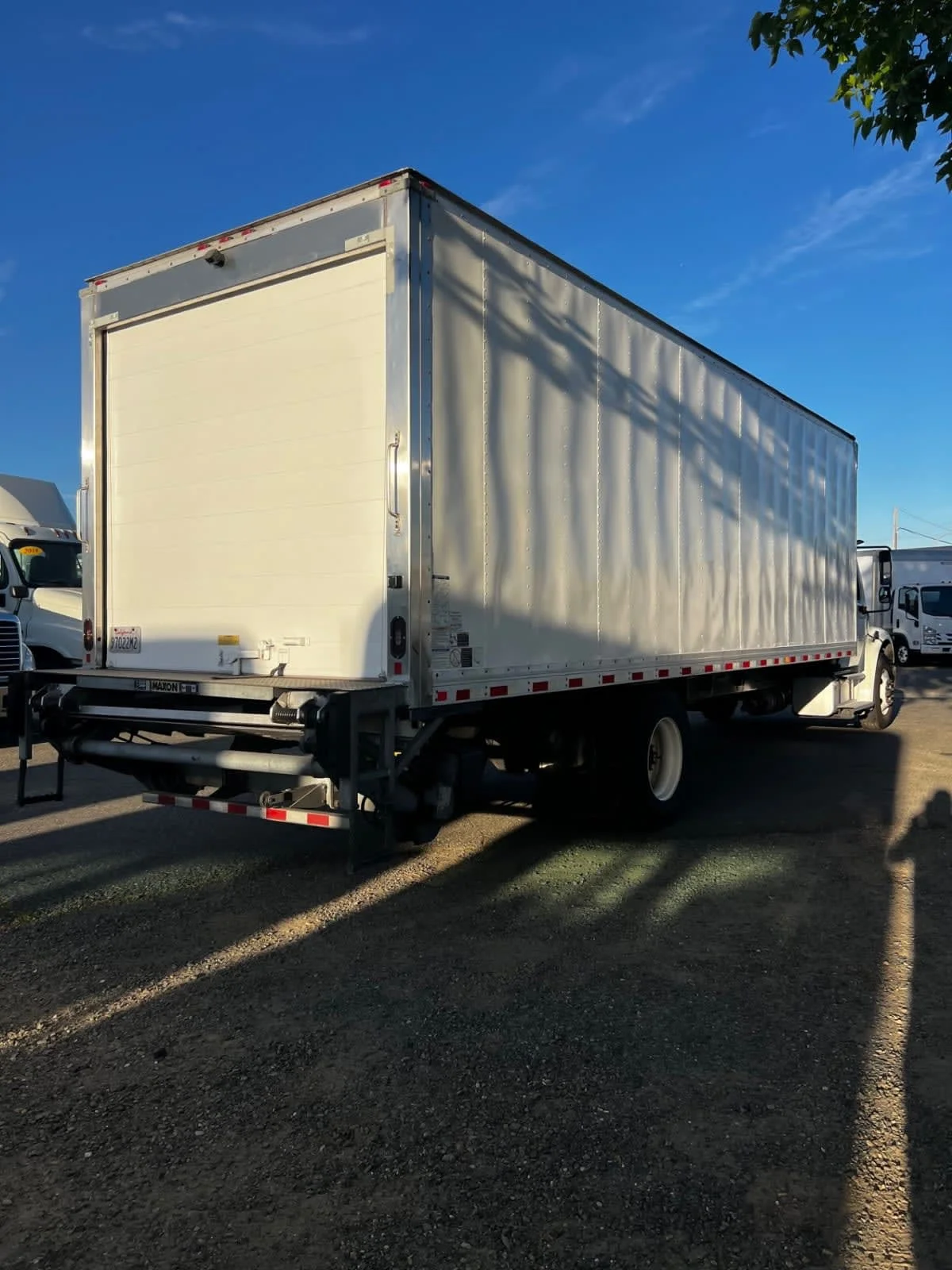 2019 Freightliner M2 106 in West Sacramento, CA — photo 4