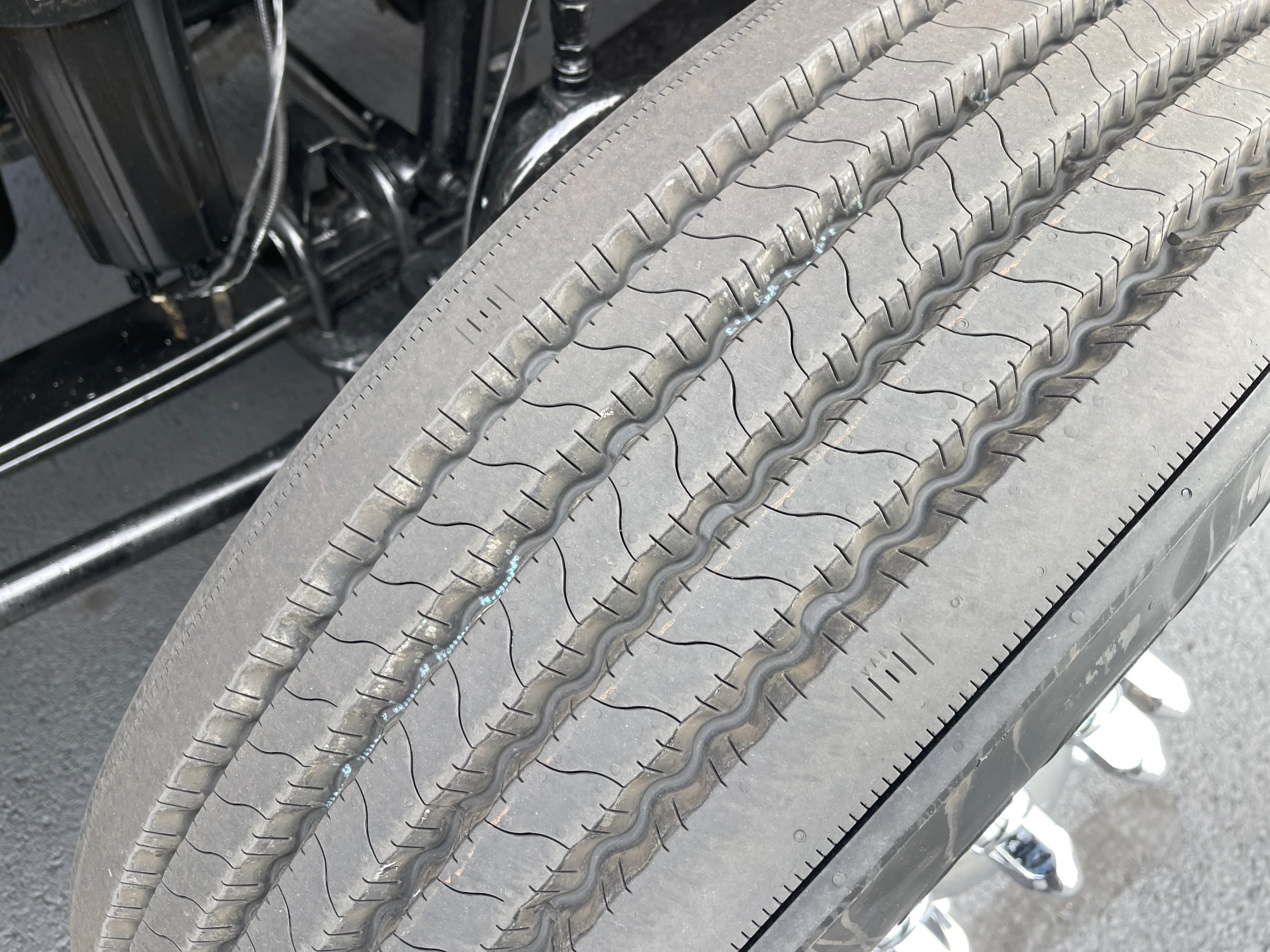 2021 Peterbilt 579 - image 9