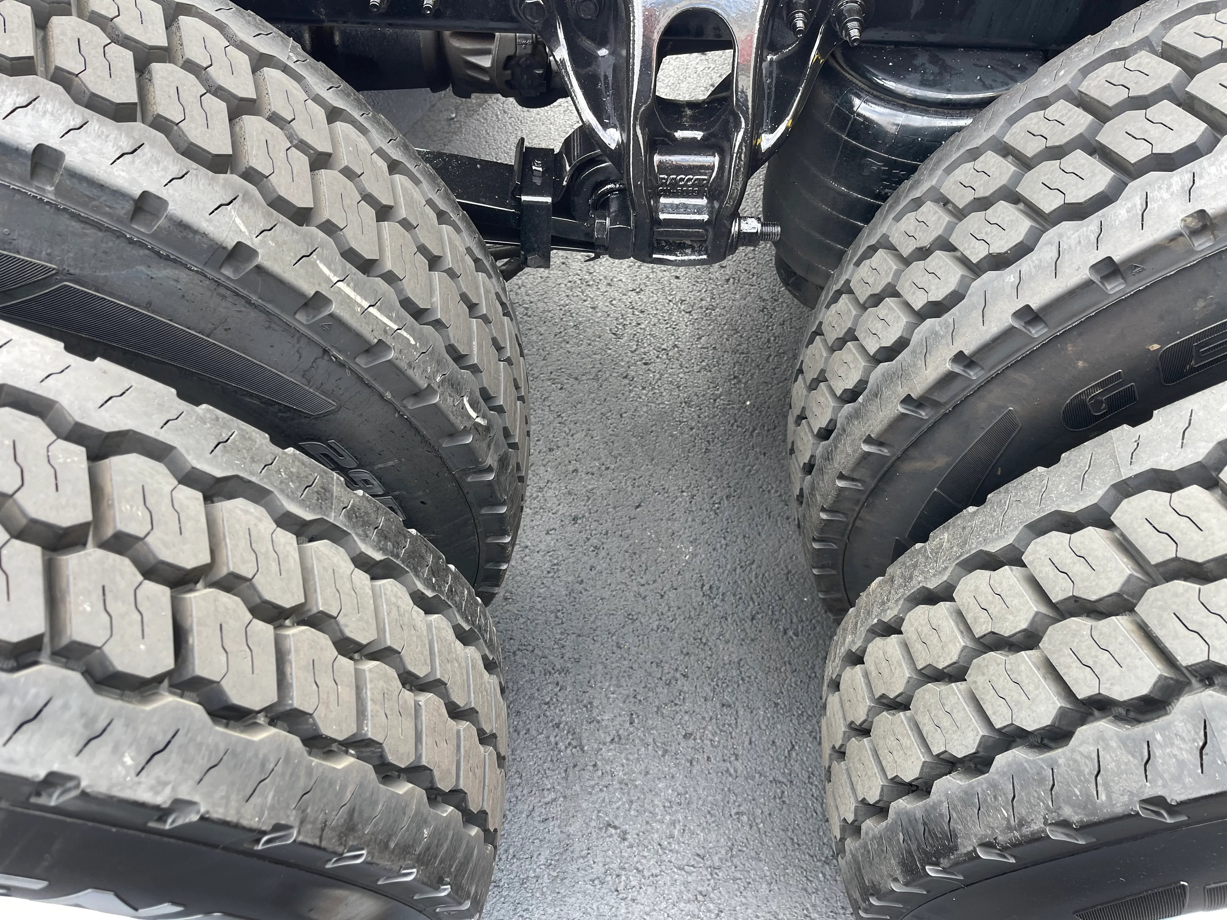 2021 Peterbilt 579 - image 12