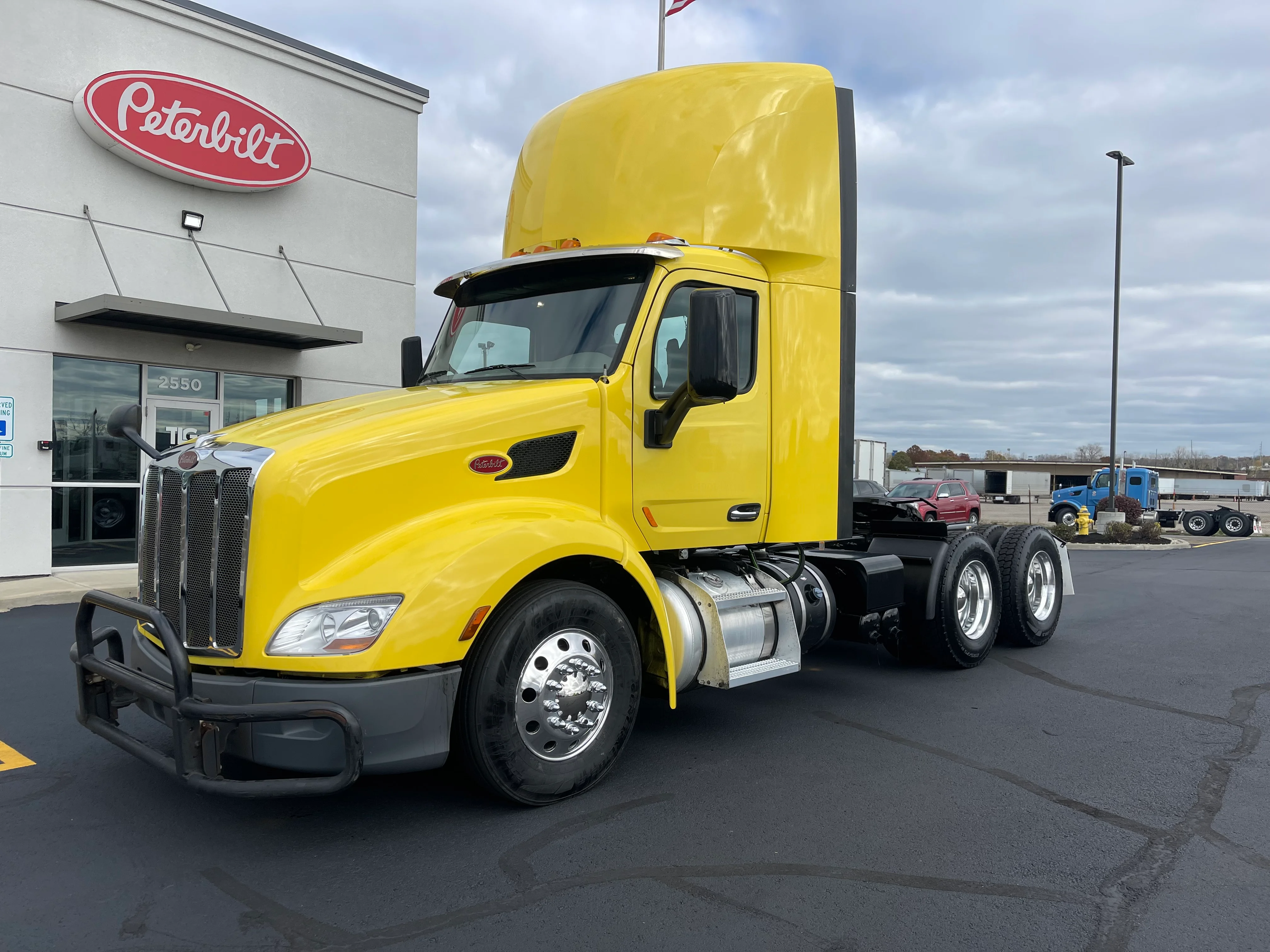 2021 Peterbilt 579 in Cincinnati, OH