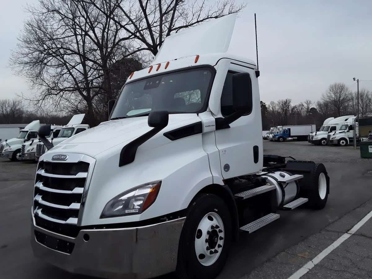 2020 Freightliner Cascadia in Charlotte, NC
