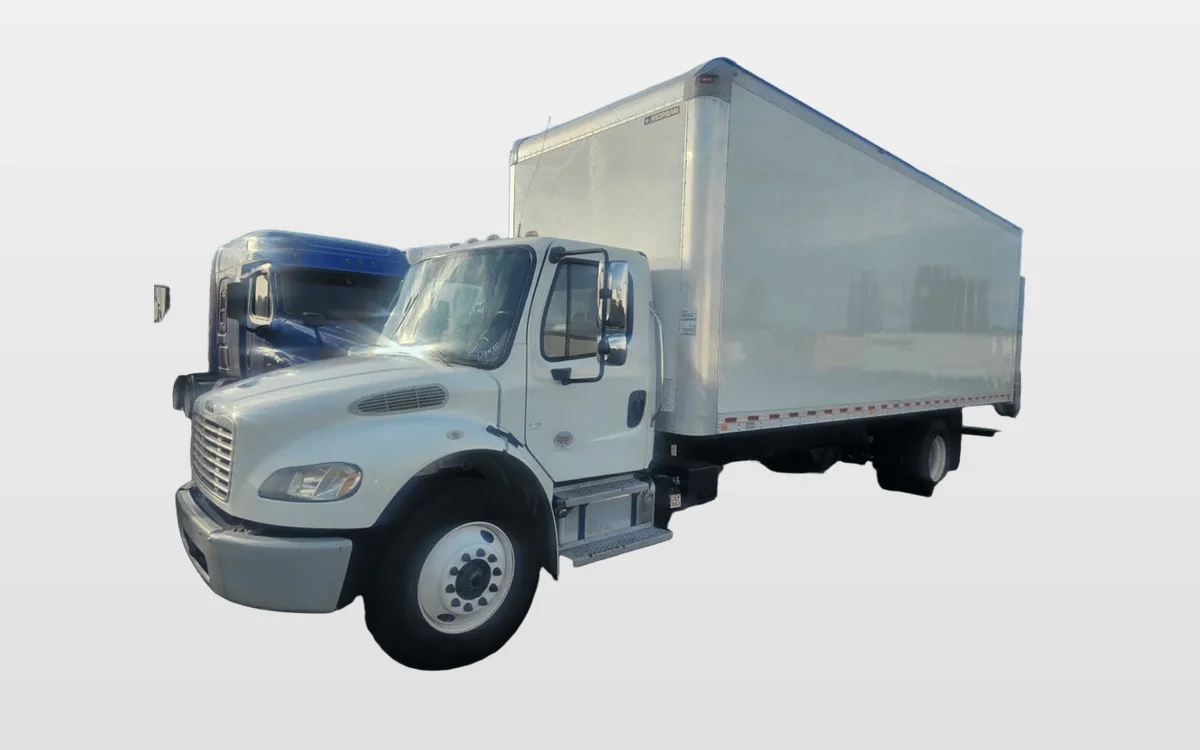 2019 Freightliner M2 106 - image 1