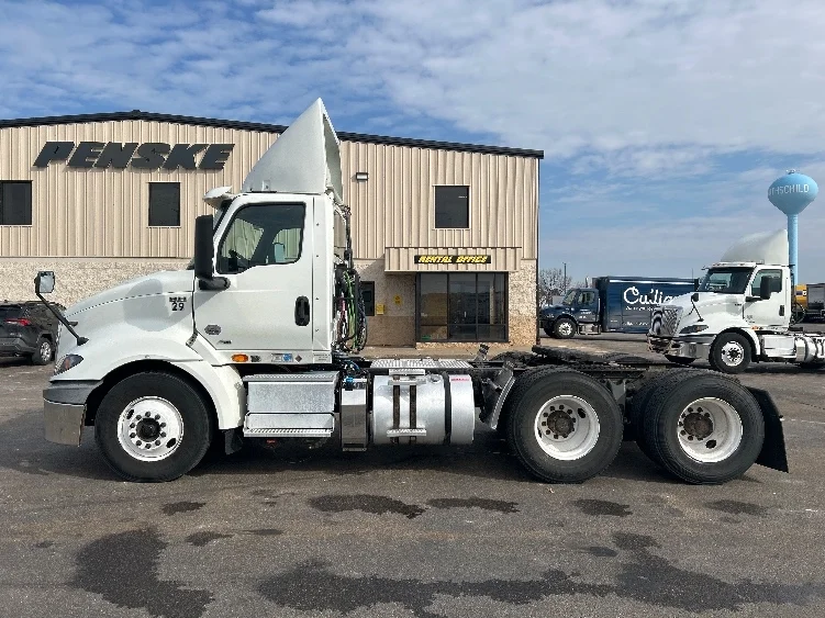 2018 International RH - image 4