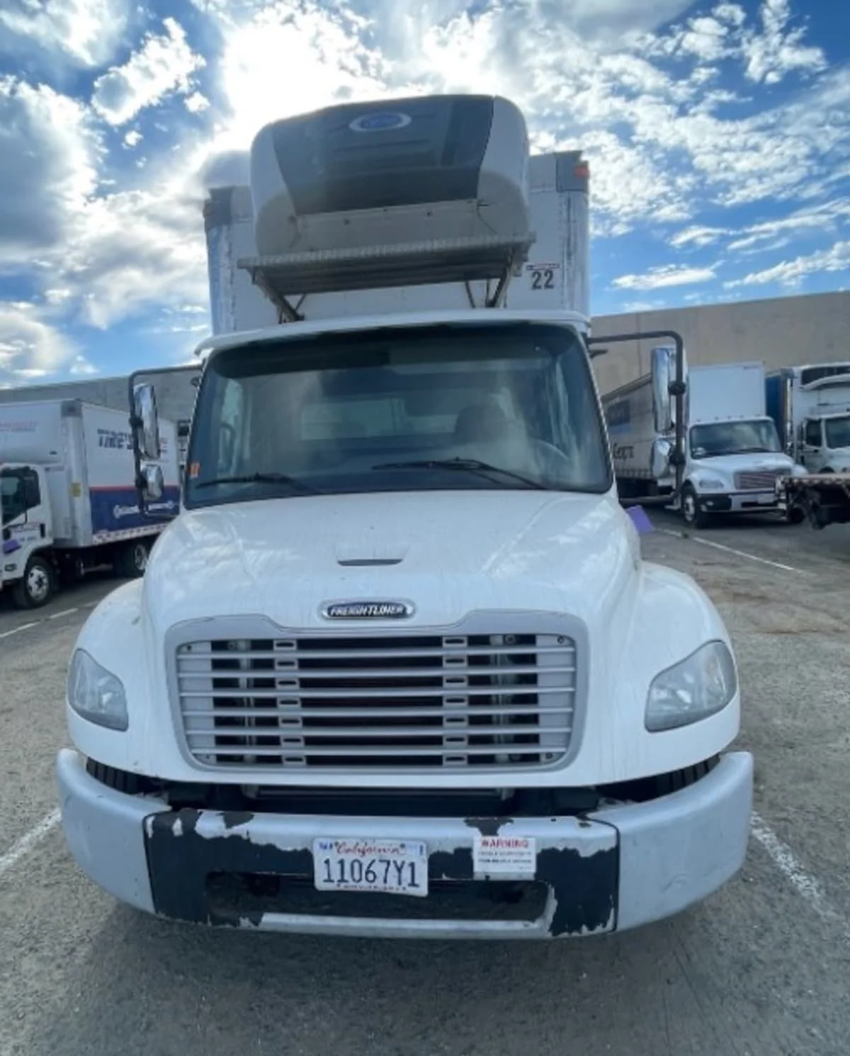 2016 Freightliner M2 106 in Hayward, CA — photo 2