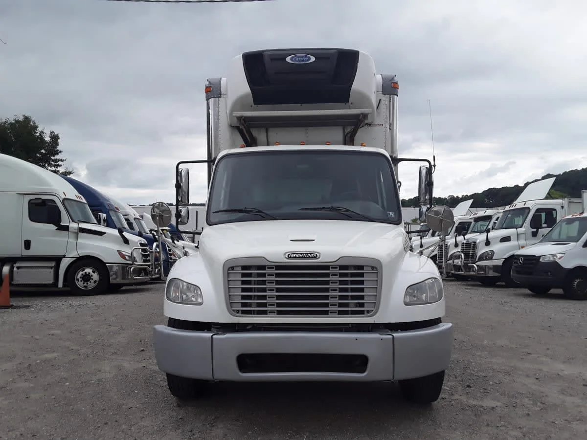 2020 Freightliner M2 106 in Pittsburgh, PA — photo 2