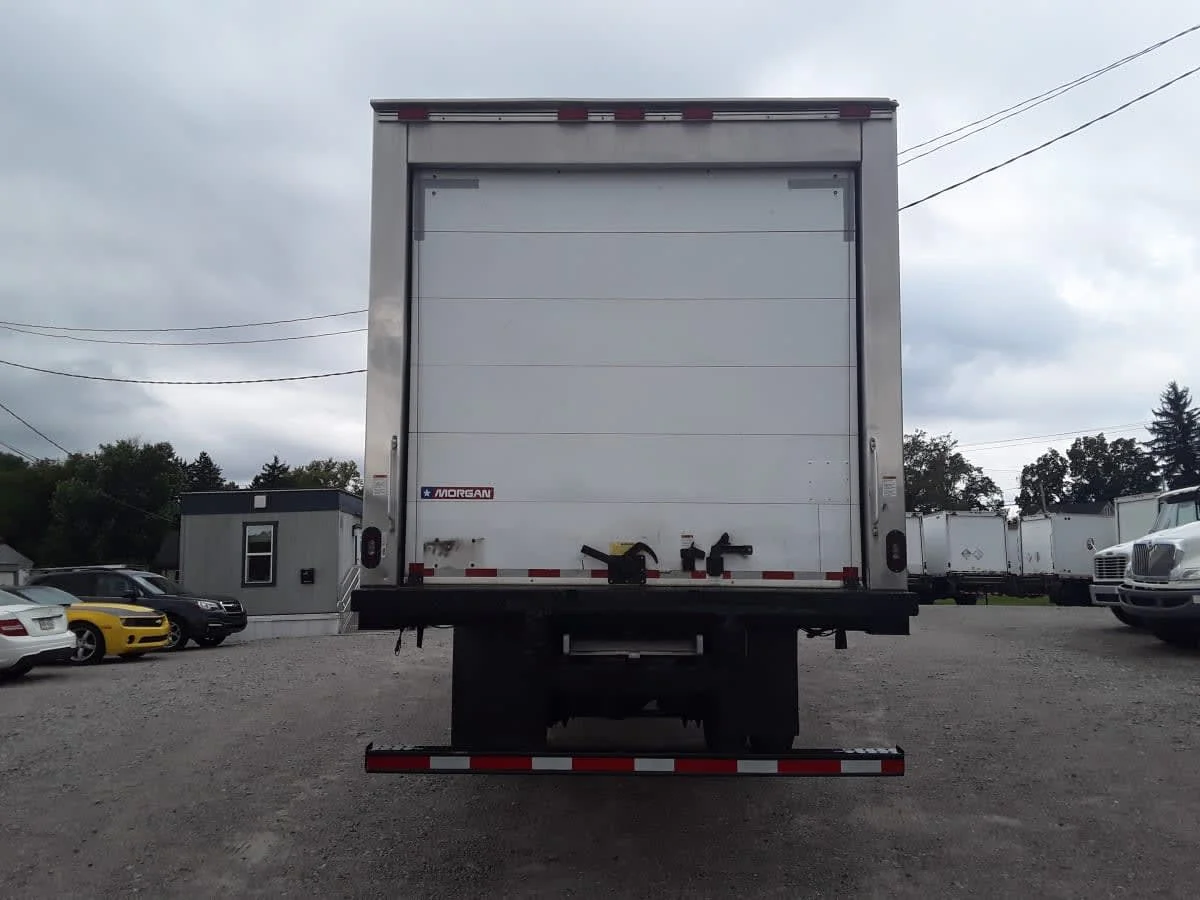 2020 Freightliner M2 106 in Pittsburgh, PA — photo 5