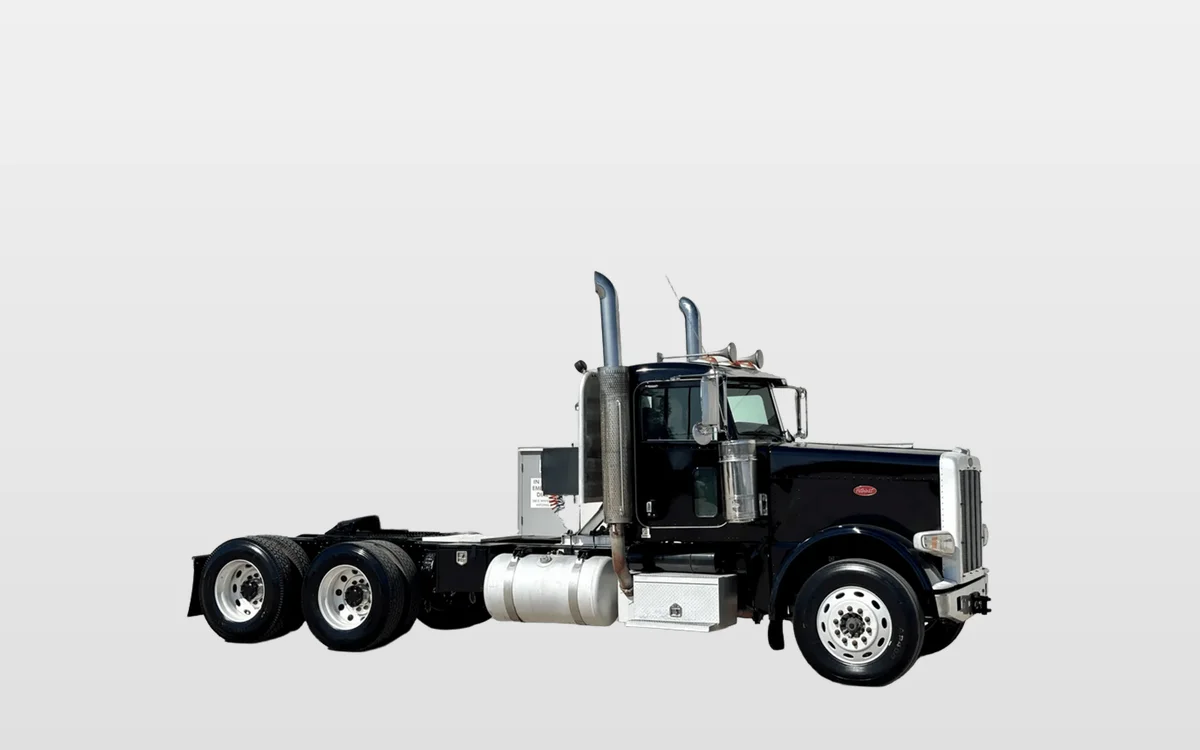 2009 Peterbilt - image 1