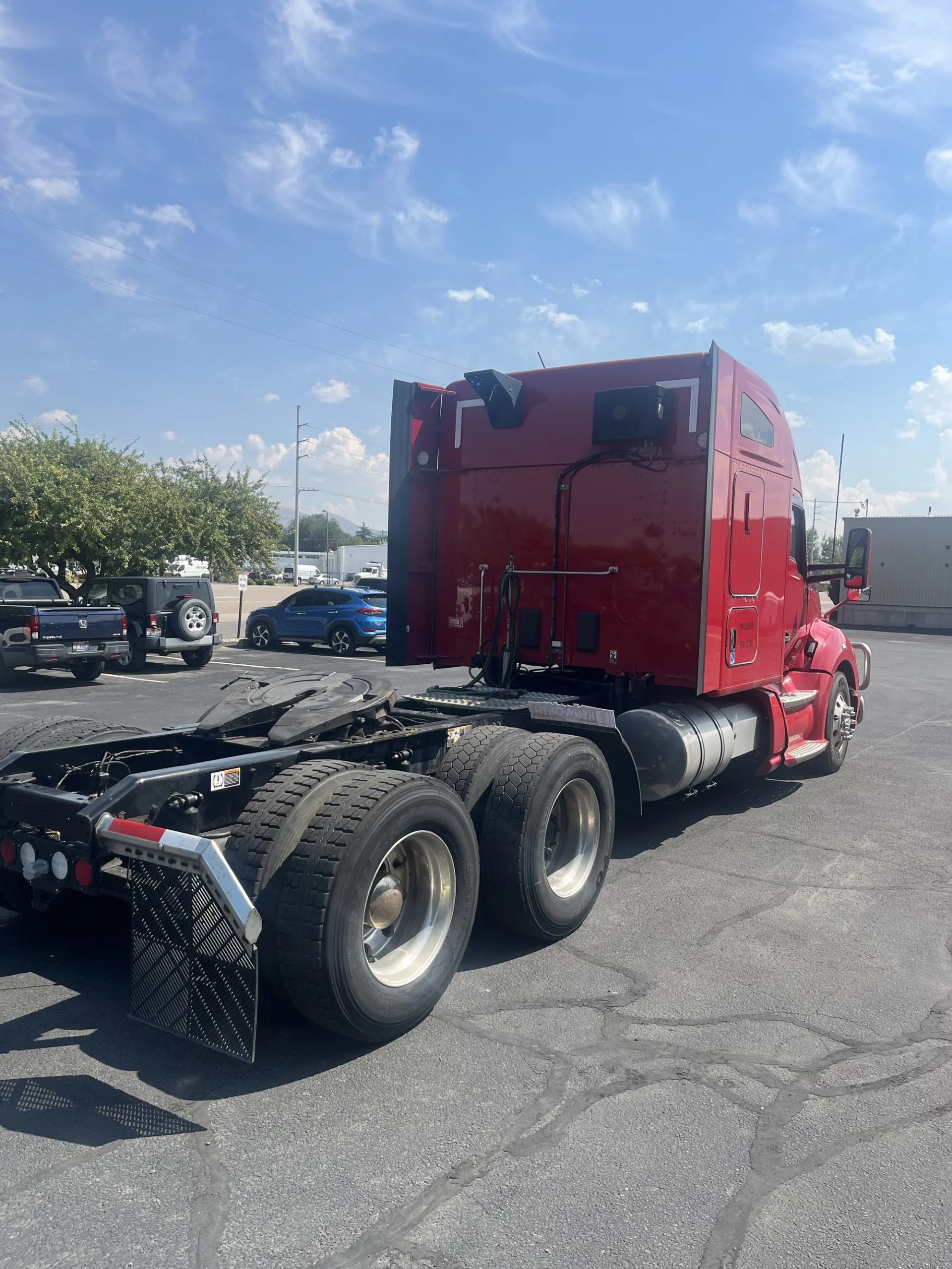 2020 Kenworth T680 - image 5