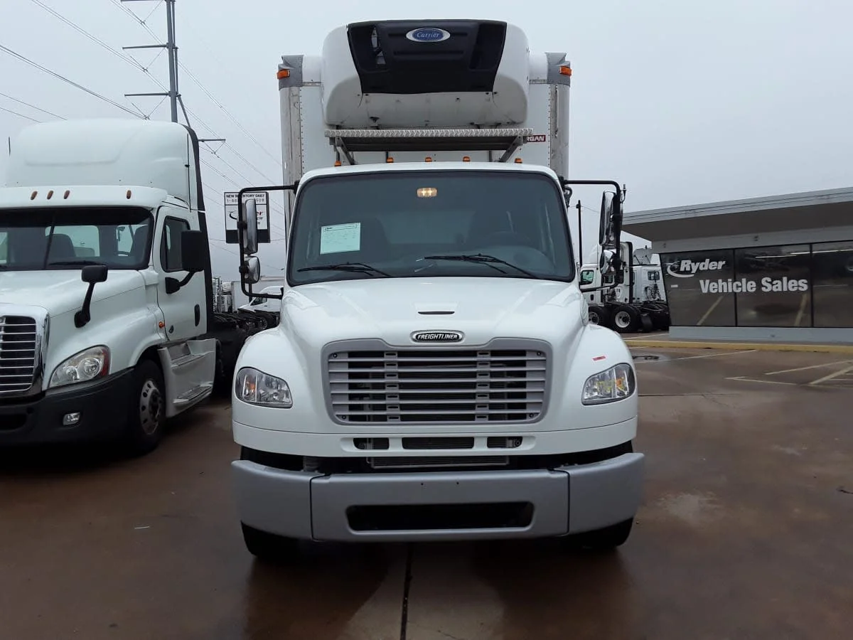 2019 Freightliner M2 106 in Oklahoma City, OK — photo 2