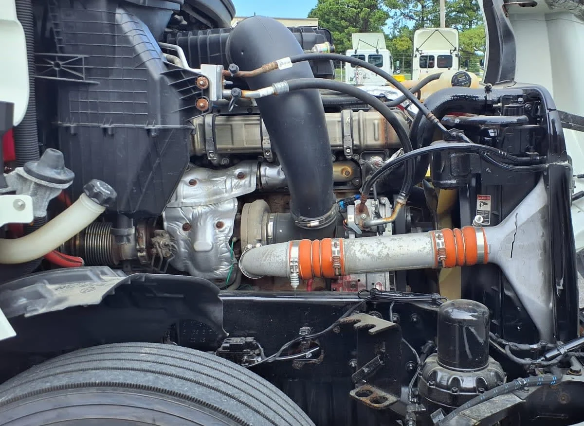 2019 Freightliner Cascadia in Memphis, TN — photo 12