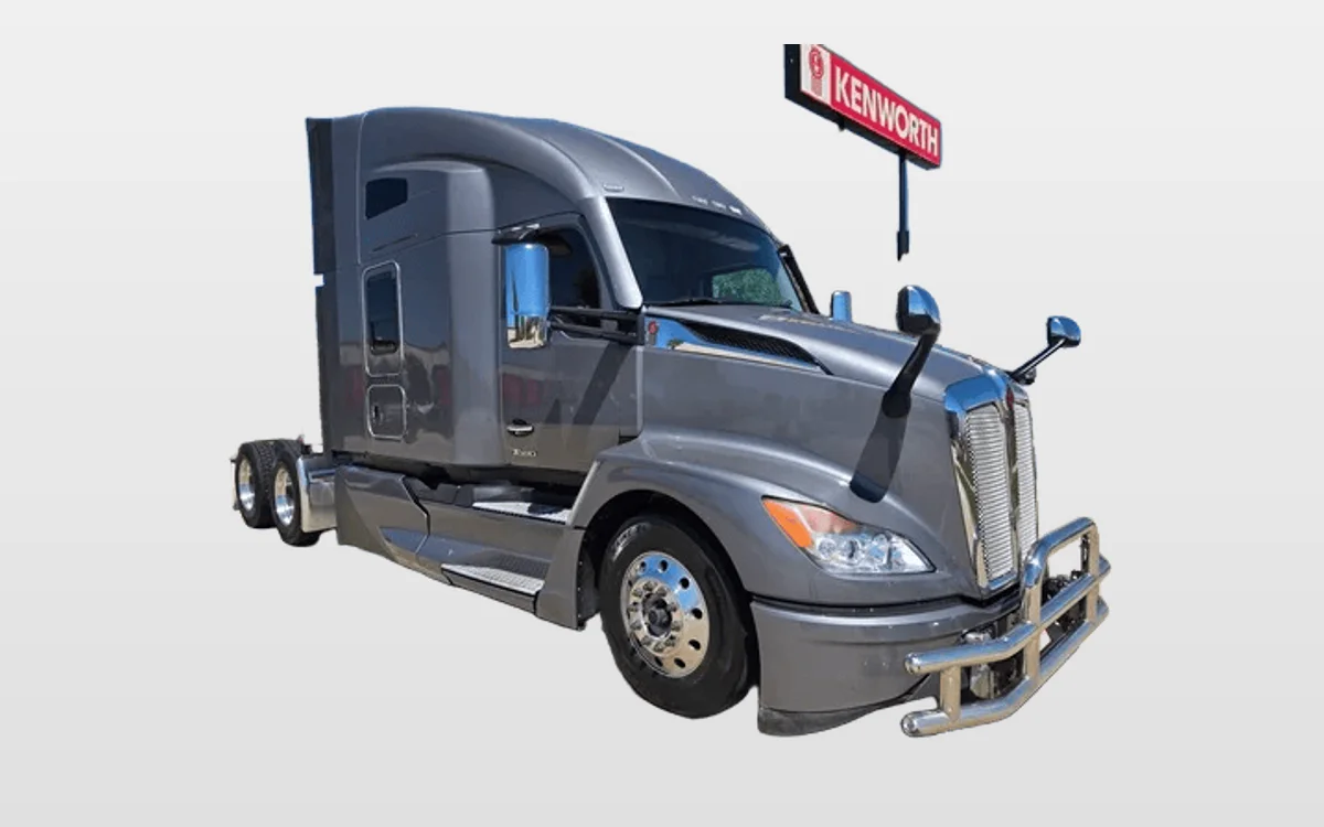 2023 Kenworth T680 - image 1