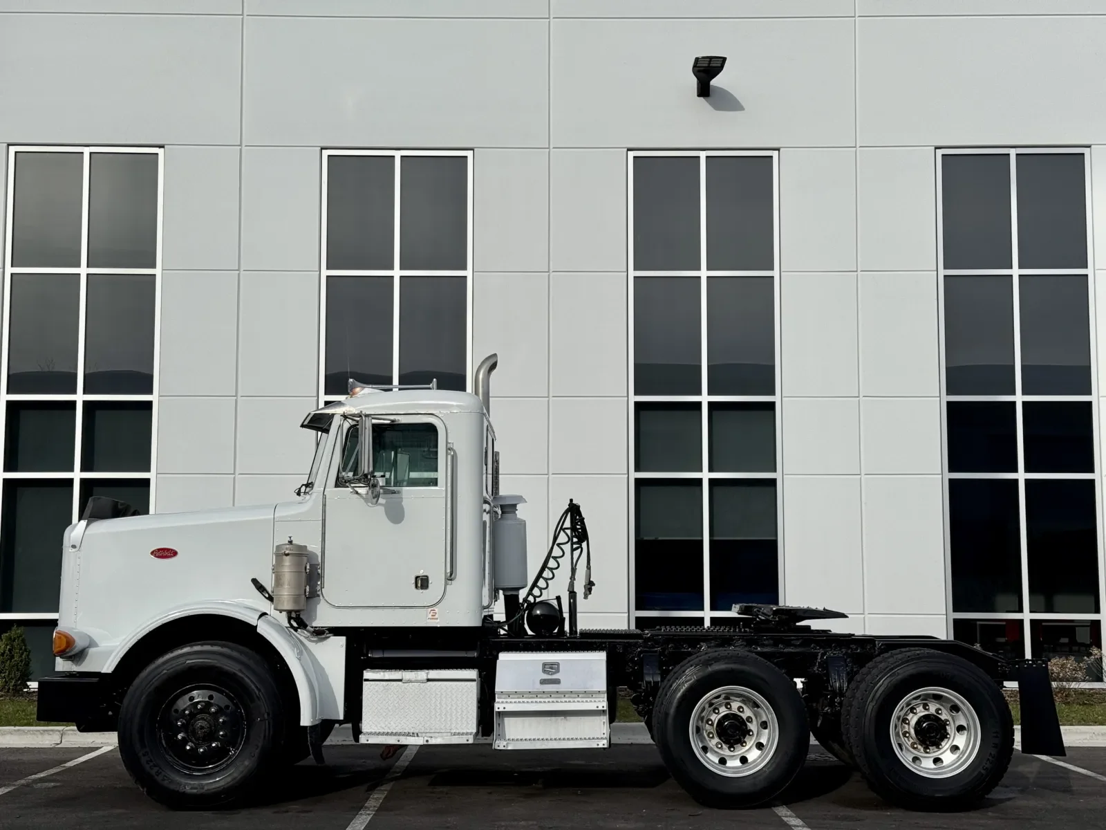 1994 Peterbilt in New Lenox, IL — photo 4