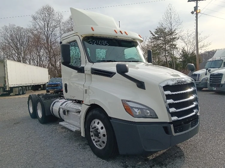 2019 Freightliner Cascadia in Cleveland, TN