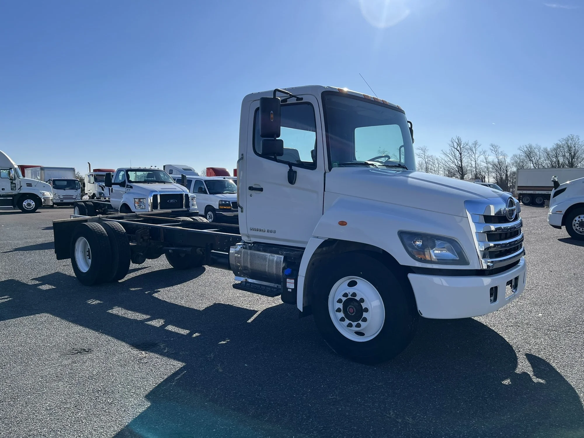 2019 Hino 268 in Souderton, PA — photo 4