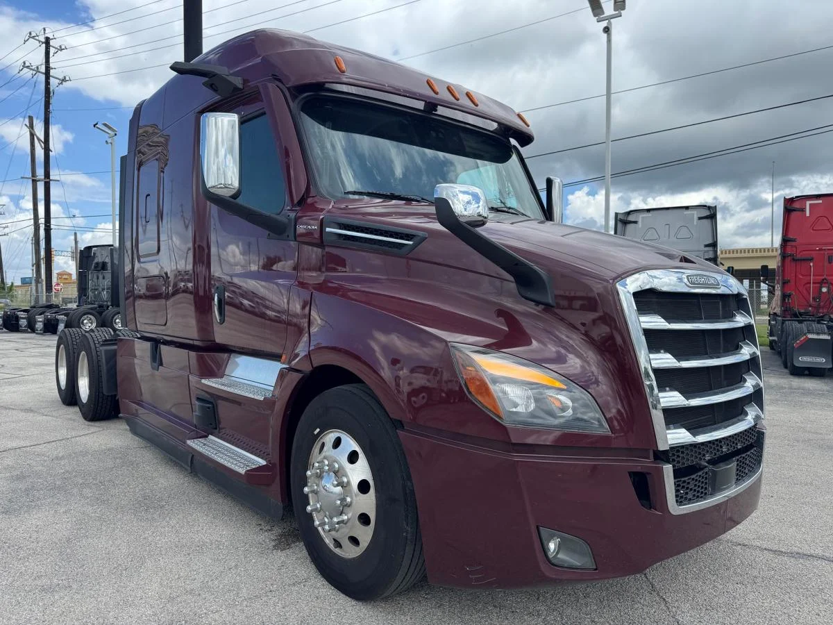 2022 Freightliner Cascadia in San Antonio, TX