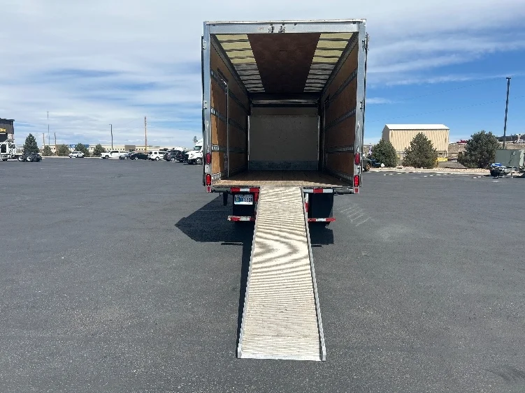 2020 Isuzu NRR in Denver, CO — photo 9
